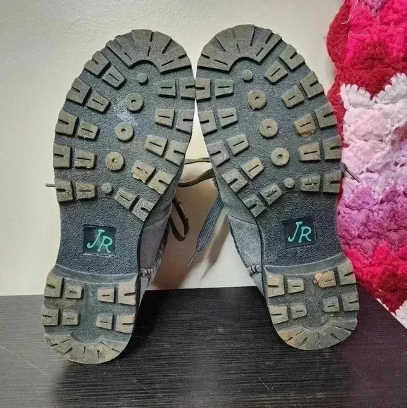 Size 9M Jack Rogers Grey Gay Charlie Faux Fur-Lined Suede Winter Boots - Picture 5 of 6